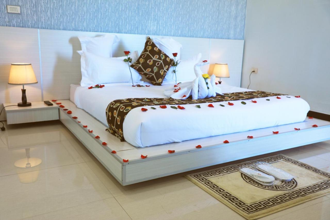 Riverland Hotel Bahyr Dar Zewnętrze zdjęcie